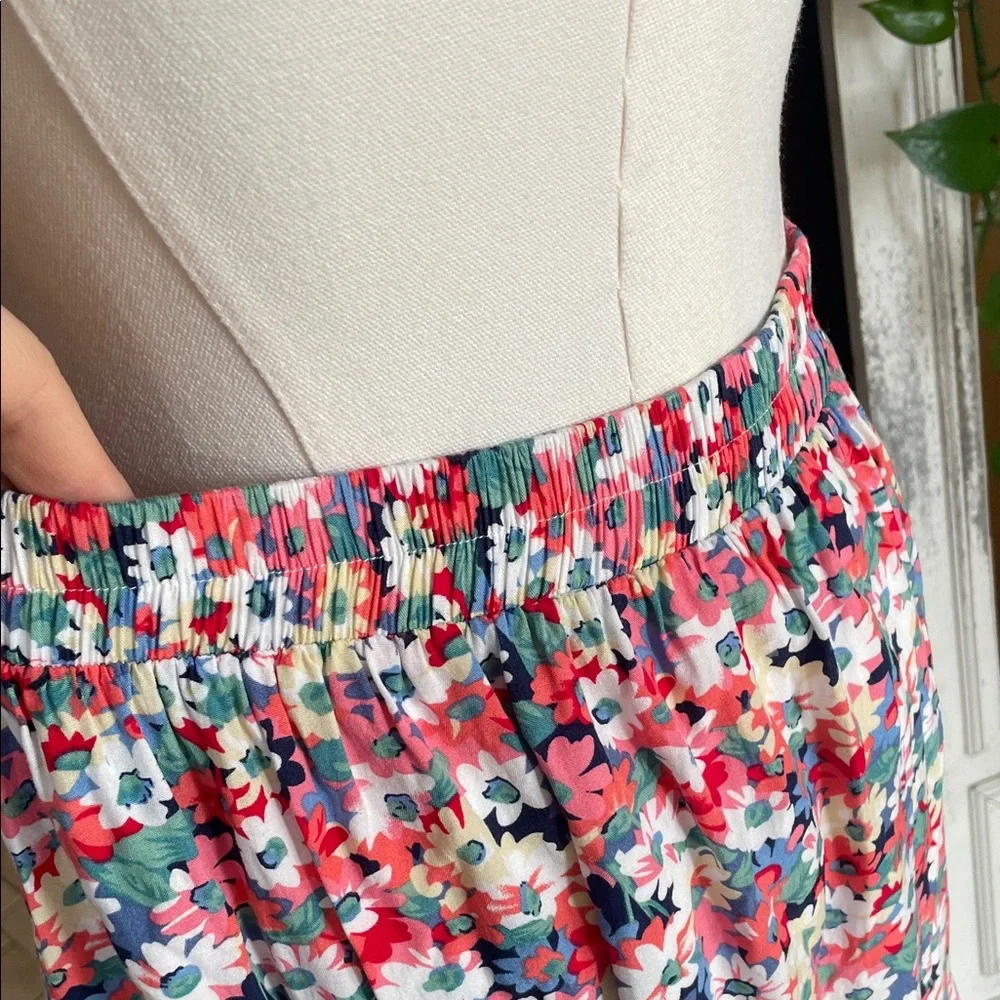 Floral High-Low Skirt Pretty Garden Small Lined - Picture 6 of 9